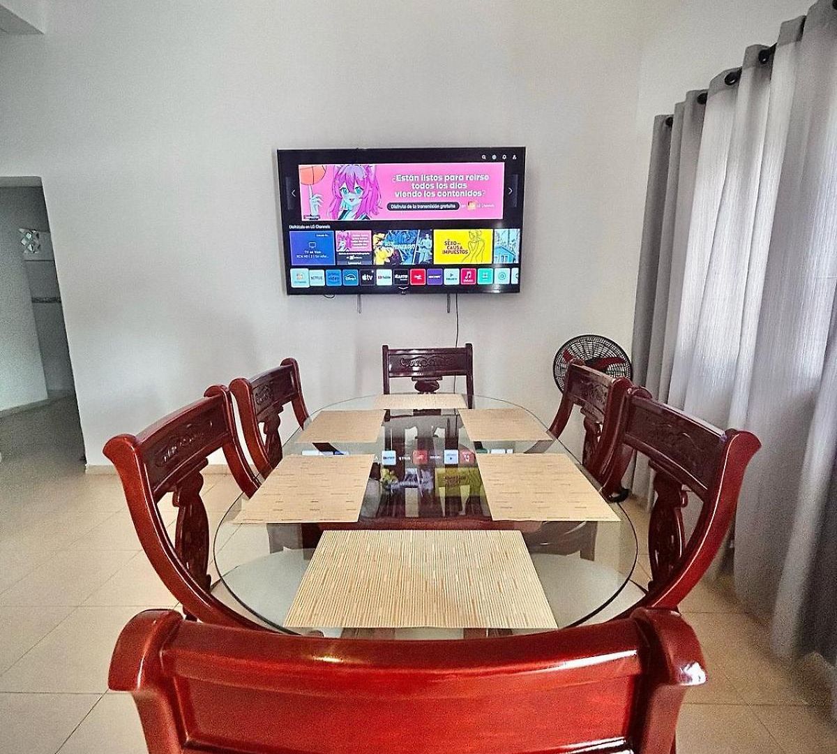 Casa Naty Crespo *