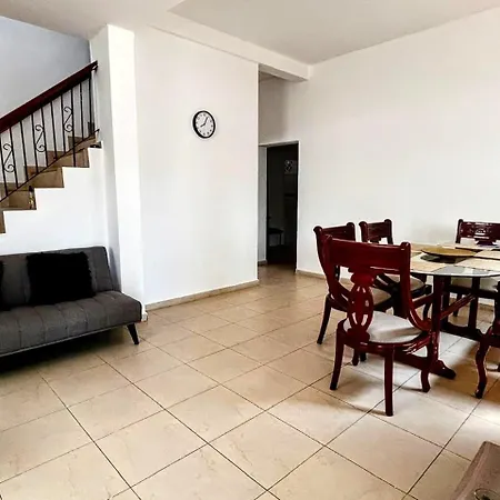 Casa Naty Crespo Bed & Breakfast *