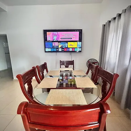 Casa Naty Crespo *